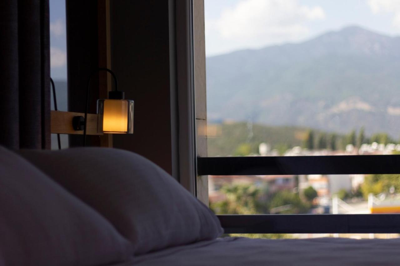 L'opera Deluxe Hotel 4*